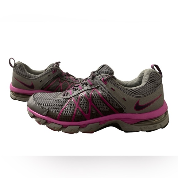 Nike Air Trail Ridge - Picture 1 of 5